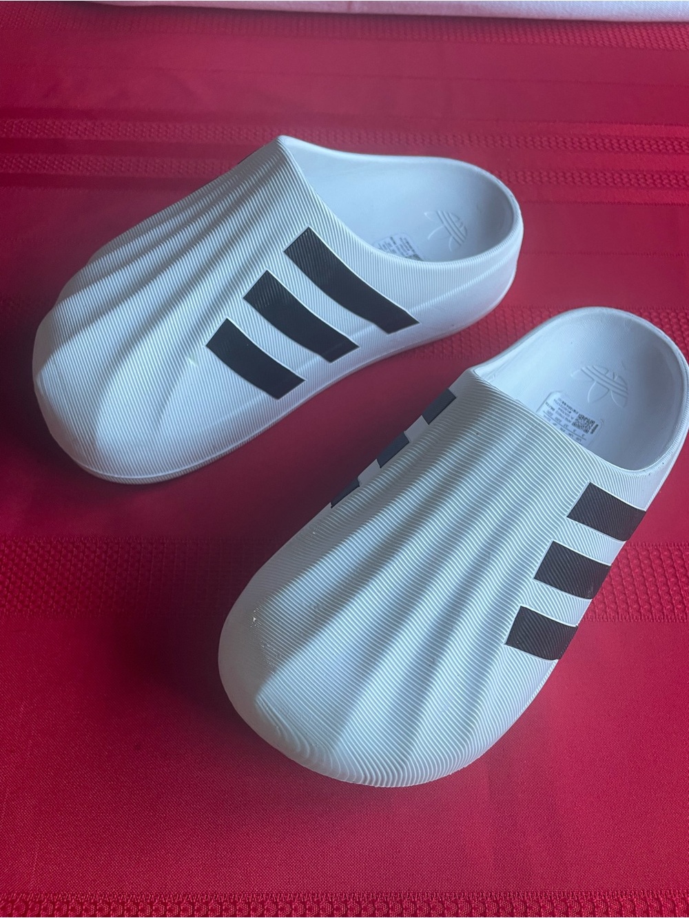 adidas Kids Addifoam Stan Smith slides/croclike Size 3